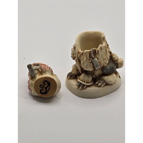 Harmony Kingdom Treasure Jests BEAU BRUMMELL Poodle Dog TREASURE JEST Calvesbert - Picture 7 of 14